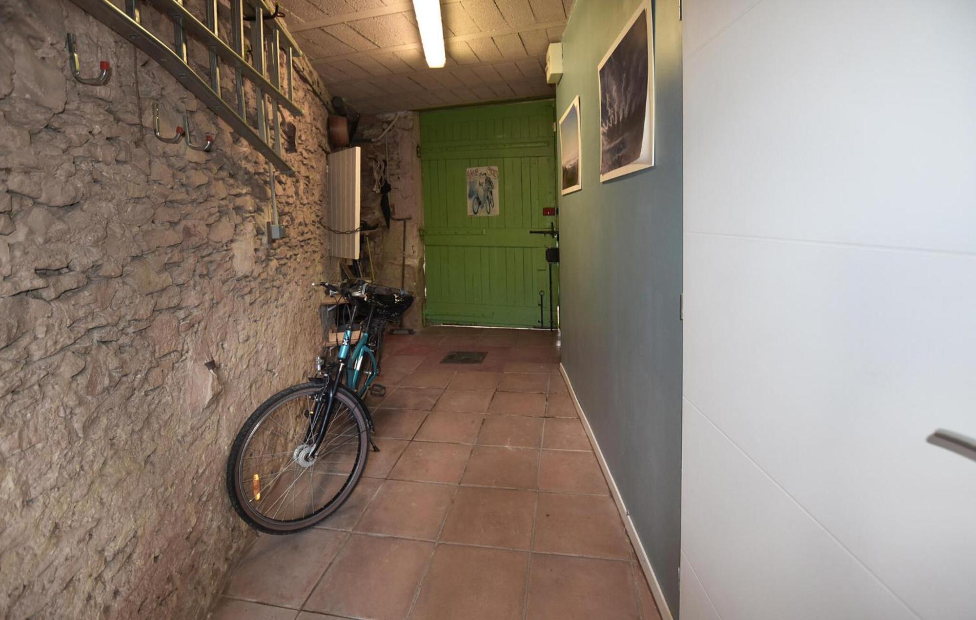 2 Bedroom Gorgeous Home In Villes-Sur-Auzon Exterior foto