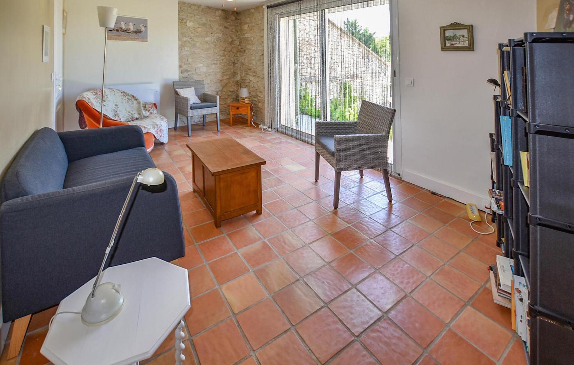 2 Bedroom Gorgeous Home In Villes-Sur-Auzon Exterior foto